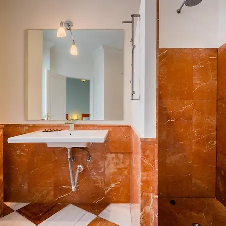 Apartmán Amplio Y Luminoso-2d 2b-triana