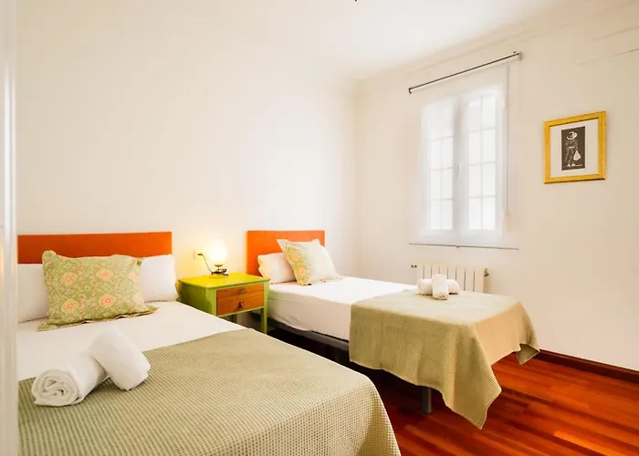 Spacious Bright-2bedroom 2bathroom-triana